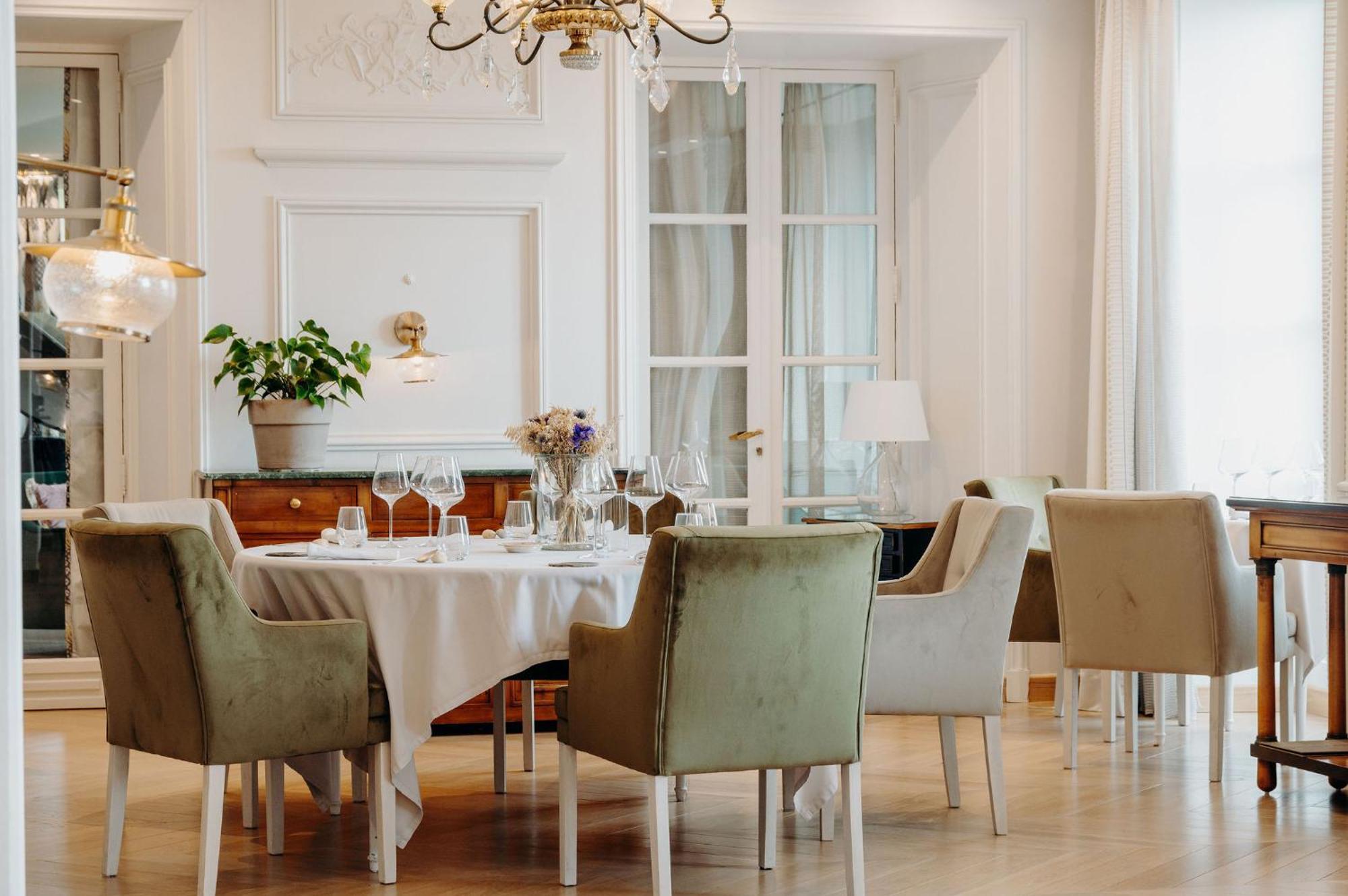 Domaine De Rochebois & Spa Nuxe Витрак Экстерьер фото